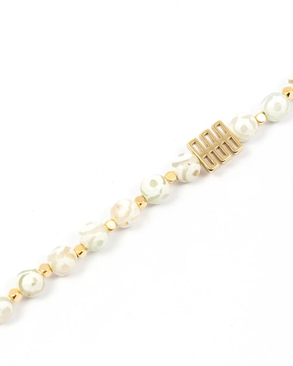 White Eye Necklace