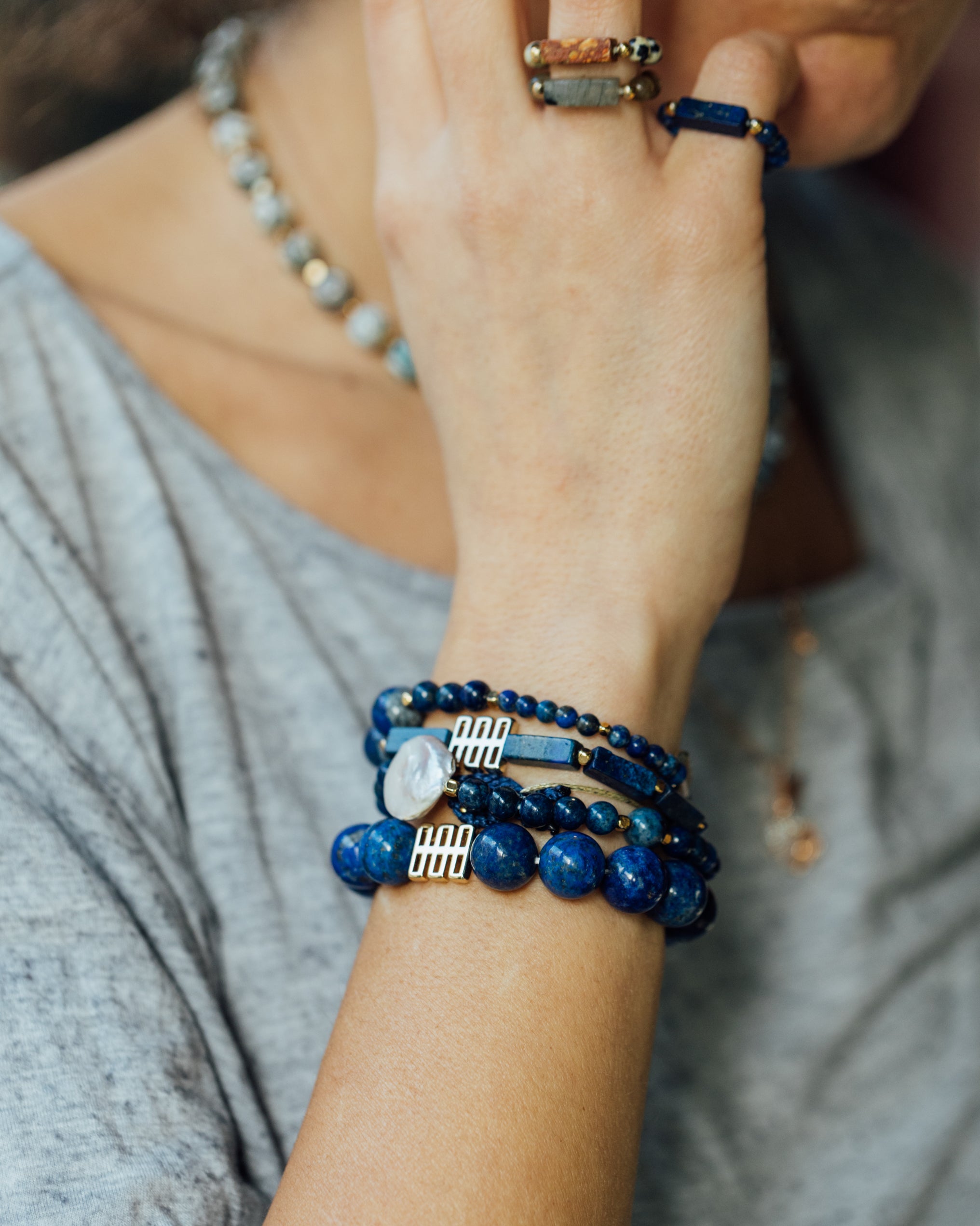 Lapis Lazuli Bracelet with Baroque Pearl