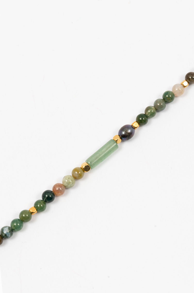 Bolbe Necklace